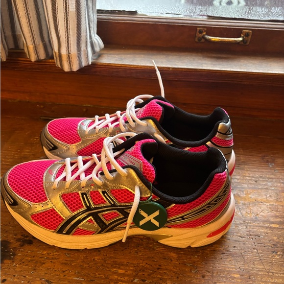 Asics Hot Pink and Silver Athletic Shoes - Picture 2 of 3